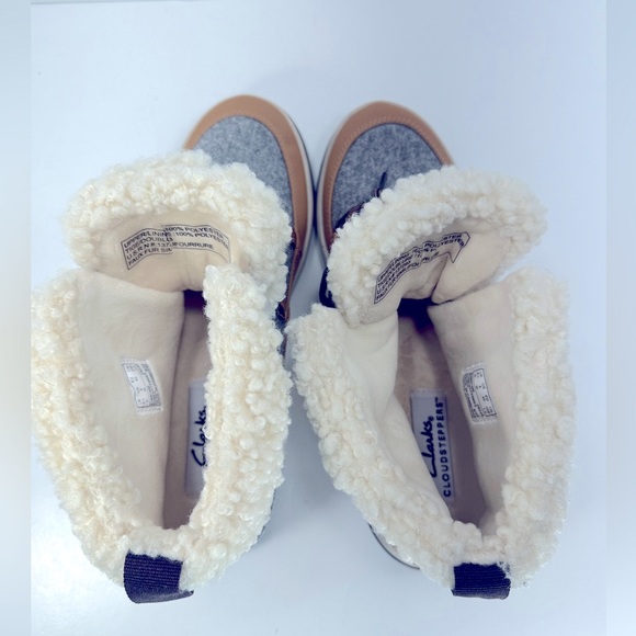 NWOB - CLARKS Cloudsteppers Breeze Glacier Lace-Up Faux-Shearling Booties - Picture 6 of 10
